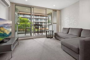 Morphett Lights- 1 Bdrm Sleeps 1-4 Parking Pool